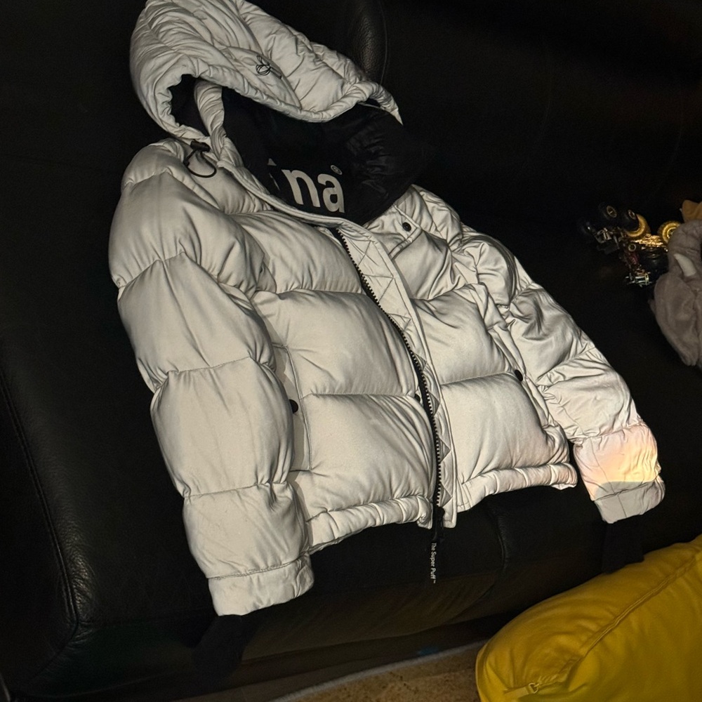 Aritzia super Puff reflective silver  Jacket - Picture 4 of 6